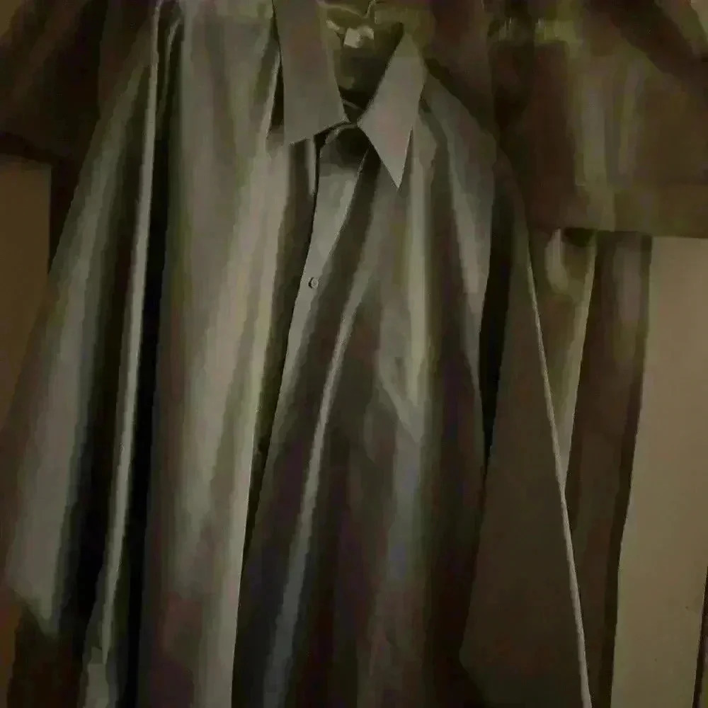 Geoffrey Beenes Men’s Silver button down dress shirt size 18neck 34-35 sleeves - Picture 3 of 5